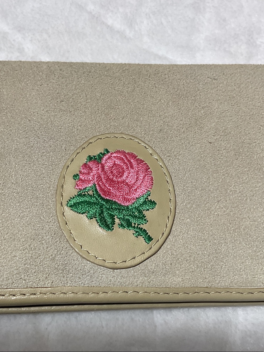 Vintage 1960’s genuine suede leather wallet - Picture 4 of 5